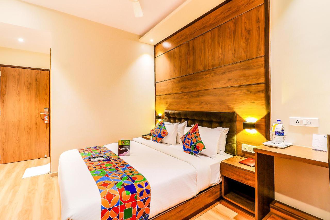 Отель Fabexpress Ascot International - Nr Mumbai International Airport Экстерьер фото
